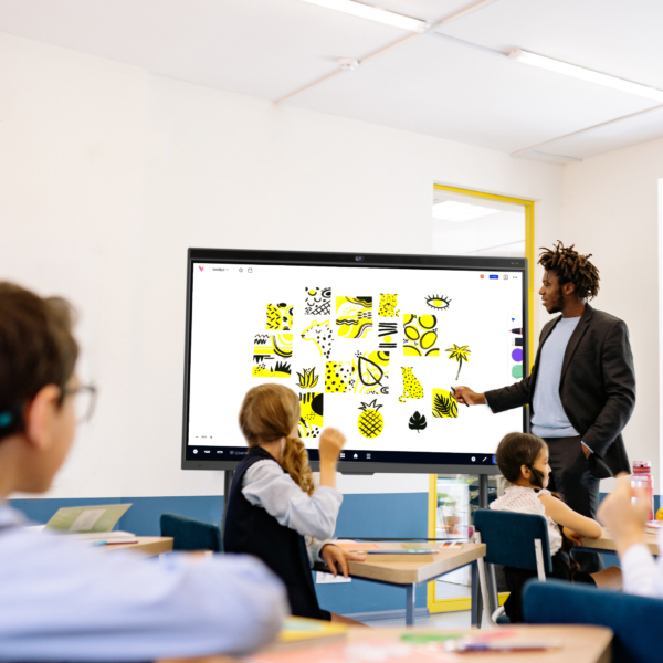 NearHub Board S75 Expansive and Innovative All-In-One Smart Board