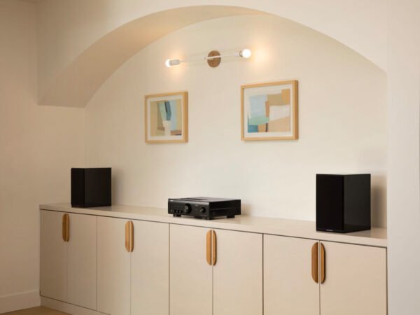 Denon PMA900HNEBKE2 Integrated Network Amplifier with 85W per Channel, HEOS Built-In, Bluetooth & High-Resolution Audio - Black