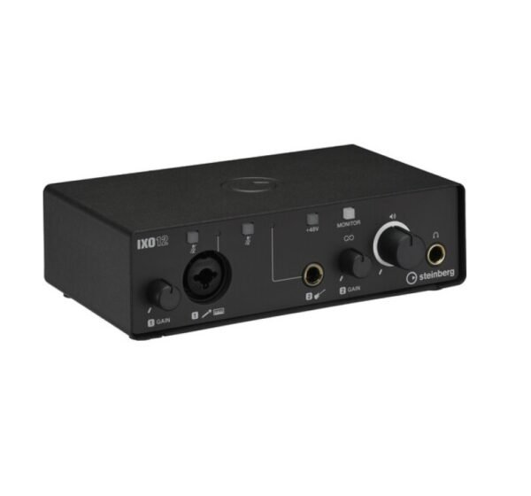 Steinberg IXO12 USB-C Audio Interface Podcast Pack (Black) Complete Recording Bundle for Podcasts & Streaming